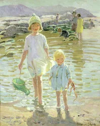 Crianças à beira-mar