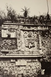 Uxmal, Indian Bas Relief, Palácio das Freiras Uxmal, Indian Bas Relief, Palácio das Freiras, 1860.