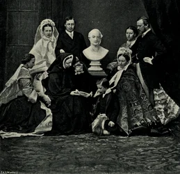 A Royal Family Group, 10 de março de 1863, c1897.