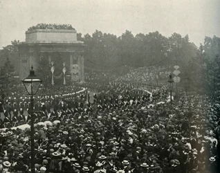 Chegada do Premier Canadense The Hon. Wilfrid Laurier em Hyde Park Corner, 1897.