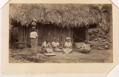 Ocupações domésticas dos colhedores de café, Las Nubes, Guatemala
