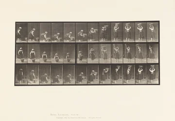 Placa 230. Levantamento de 30 libras Cesto do chão à cabeça, girando, 1885