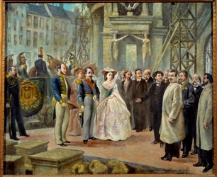 Napoleão III (1808-1873) e Imperatriz Eugenie (1826-1920) visitando as obras da Ópera Garnier em Paris. À esquerda de Napoleão III está o Barão Georges Haussmann (1809-1891) e Charles Garnier com o braço levantado (1828-1885) à direita do Impres