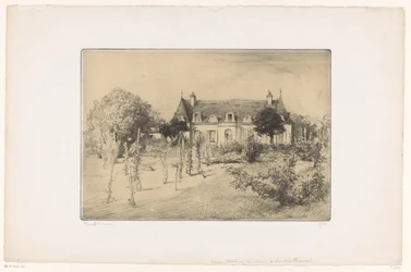 Vista de um jardim perto de uma casa La maison d