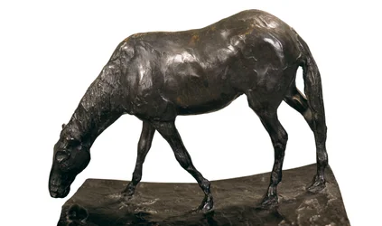 Cavalo no cocho, escultura de Edgar Degas
