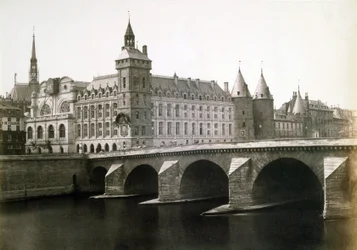 A "Conciergerie" e a "pont au Change", c. 1854 (foto)