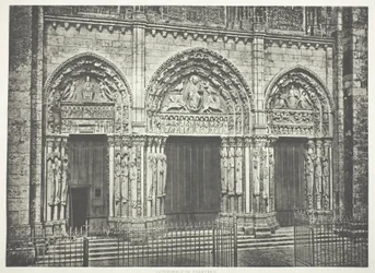 Portal principal da Catedral de Chartres