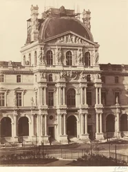 Vista do Louvre
