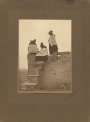 [Hopi, a observar os dançarinos]