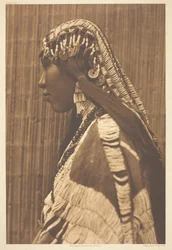 Wishham Girl, Perfil