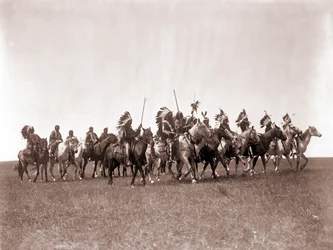 Brule Sioux War Party de Edward S. Curtis, c.1907 (impressão em prata tonificada)