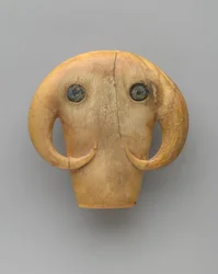 Amuleto em forma de cabeça de touros, c.3500-3100 aC