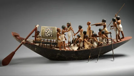 Modelo Barco Esportivo do Túmulo de Meketre, c.1981-1975 a.C. (madeira rebocada e pintada, linho, fio de linho, cobre)