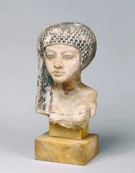 Cabeça da Princesa Amarna, c.1353-37 AC (calcário)