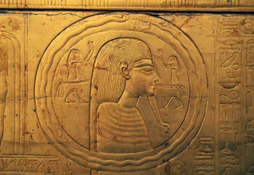 Relevo no painel exterior esquerdo da segunda capela funerária, Tesouro de Tutankhamon, Egito, Civilização egípcia, Novo Reino, Dinastia XVIII