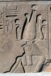 Bloco com relevos e inscrições de Ramsés II, Grande Templo de Amon, Tanis, Egipto, Novo Reino, Dinastia XIX