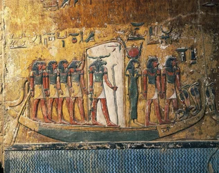 Egipto, Luxor, Tebas Antiga, Vale dos Reis, Túmulo de Seti I, afrescos retratando o barco do sol com o deus cabeça de carneiro