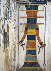 Osíris como pilar djed, segurando um ceptro was em cada mão e com um ankh em cada pulso, pormenor do primeiro anexo ocidental do Túmulo de Nefertari, Egipto, Tebas, Luxor, Vale das Rainhas, Túmulo de Nefertari, anexo da câmara funerária