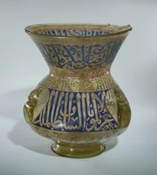 Lâmpada Mesquita em nome de al Malik al Nasu Muhammad, c.1300-1340 (vidro esmaltado)
