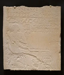 Relevo do túmulo de Khnumti, c.2345-2184 a.C. (pedra calcária branca)