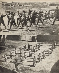 Atividades esportivas de crianças. Ilustração da URSS Builds Socialism, 1933.