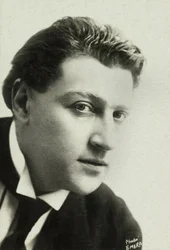 Retrato de Sacha Guitry (foto)