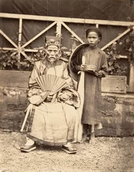 Chefe da aldeia em traje oficial, Cochin China, 1866.