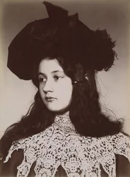 Denise Zola, c. 1900.