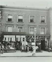 7-8 Gainsborough Road: elevações frontais, Londres, 1899