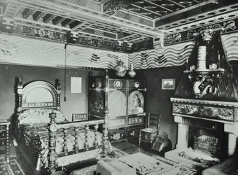 9 Melbury Road: quarto, 1890