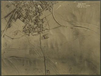 Fotografia aérea com trincheiras da Primeira Guerra Mundial, 1917