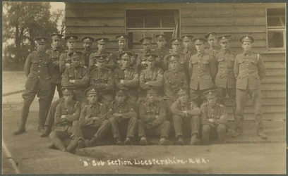 B subseção, Leicestershire Royal Horse Artillery, no campo de treinamento em Diss, 1914-18