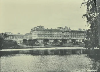 Palácio de Buckingham, Palácio de Buckingham, Westminster LB: visão geral, 1896