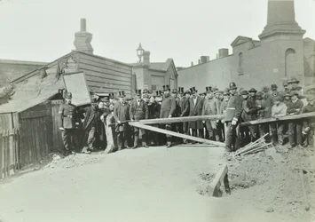 Eastferry Road libertando-se de lott, 1885