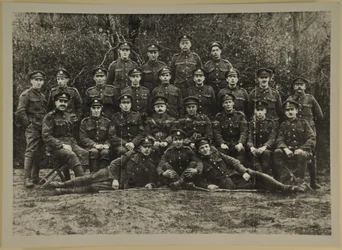 Retrato de grupo, possivelmente o Leicester Royal Horse Artillery, 1914-15