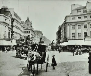 Oxford Circus, Westminster LB: olhando para o leste, 1890