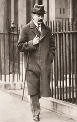 Sir Graeme Thomson, do The Illustrated War News, 1915