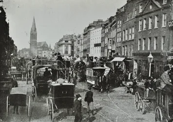 Whitechapel High Street, olhando para o leste, 1890
