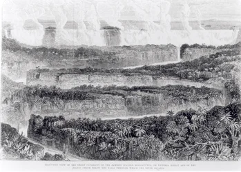 Visão panorâmica das Grandes Cataratas do Zambeze (Cataratas Vitória) da Narrativa de uma Exposição ao Zambeze e seus afluentes, publicada em 1865