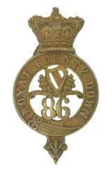 Crachá Glengarry, c.1874-81 (latão)
