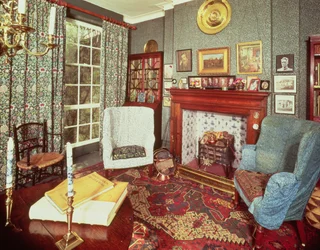 Interior do No.8 Hammersmith Terrace, construído c.1735