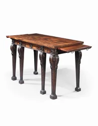 Mesa lateral tardia de George II, c.1755