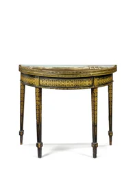 Uma de duas mesas de chá George III, possivelmente irlandesas, c.1780