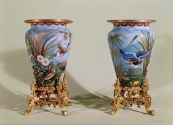 Par de vasos, Elkington & Co., c.1875 (esmalte)