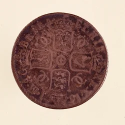 Silver english Groschen, reinado do rei Carlos II de Inglaterra (1630-1685) 1671. Diam. 2,4 cm Nápoles, museo archeologico