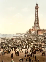 A torre e a praia, Blackpool (foto colorida à mão)