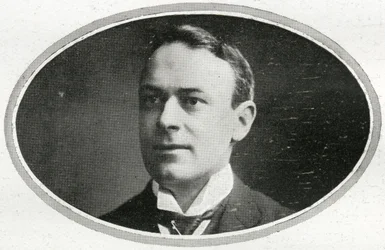 Thomas Andrews, Jr., detalhe de Passageiros no RMS Titanic, de 