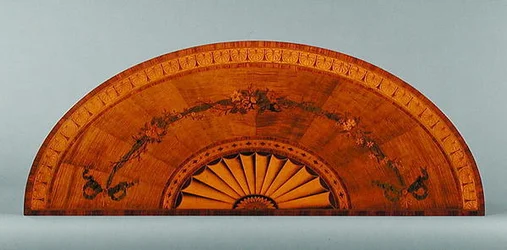 Tampo de uma mesa Demi-Lune, c.1775 (madeira nobre e madeira de cetim) (ver também 222396)