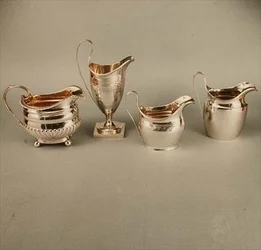 Coleção de jarras de creme, todo o período de George III (1760-1820) (prata)
