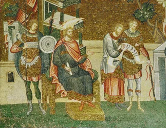 O governador Cyrenus, um guarda e os funcionários que lêem a lista de chamada para o recenseamento geral